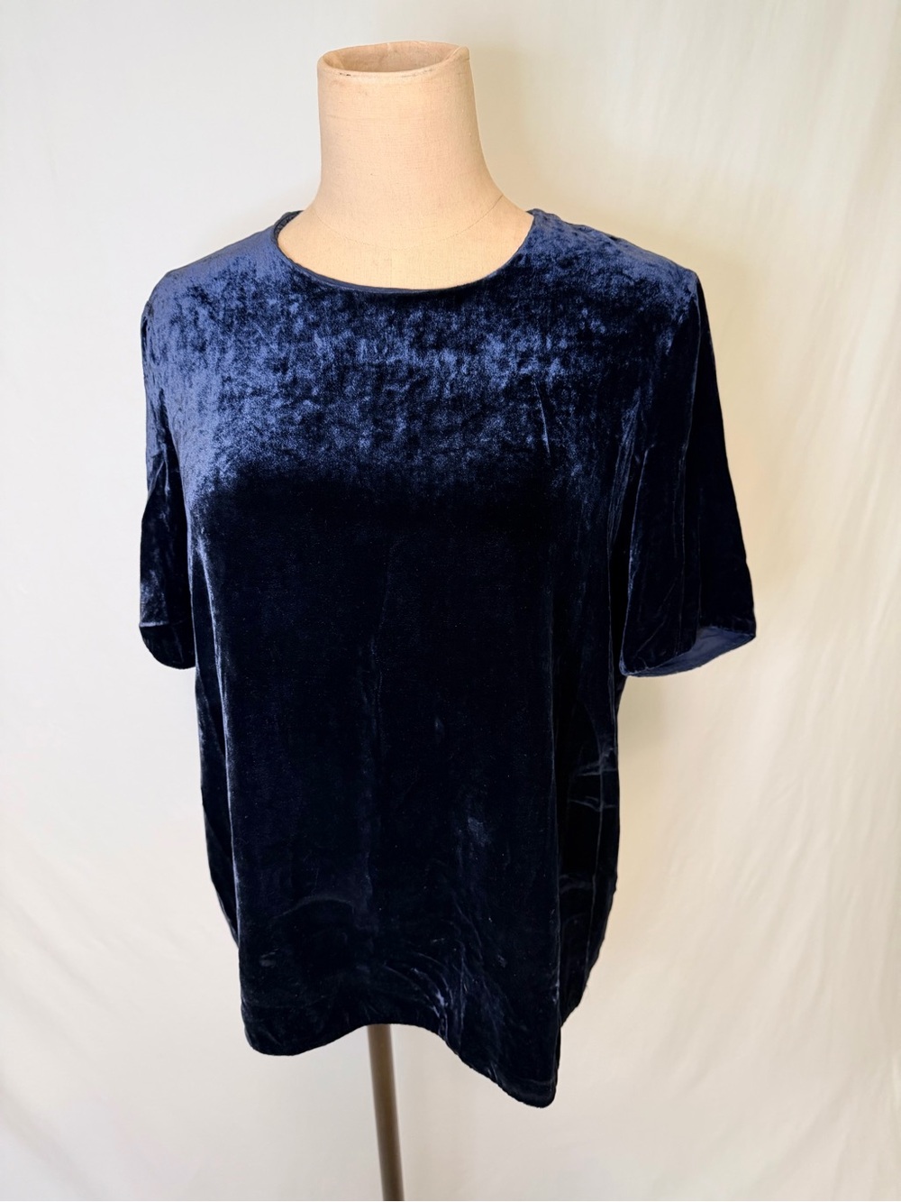 Vince Navy Blue Velvet Short Sleeve Top